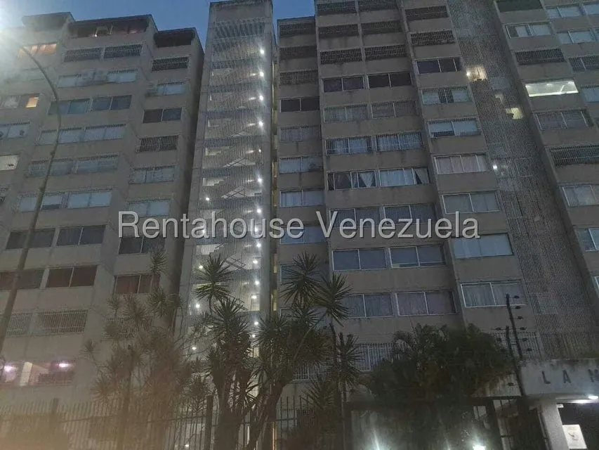 Apartamento (1 Nivel) en Venta en La Bonita, Distrito Metropolitano - 41