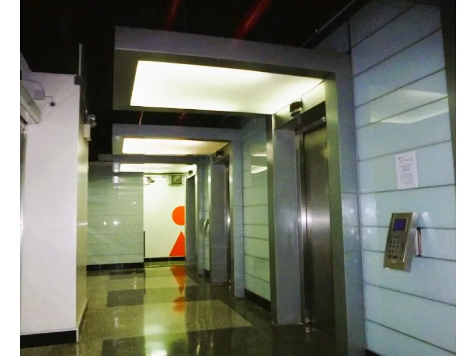 Alquilo local comercial 40m2 La Urbina 6001 - 2