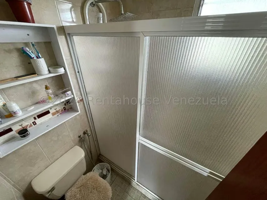 Apartamento (1 Nivel) en Venta en Zona Este, Lara - 28