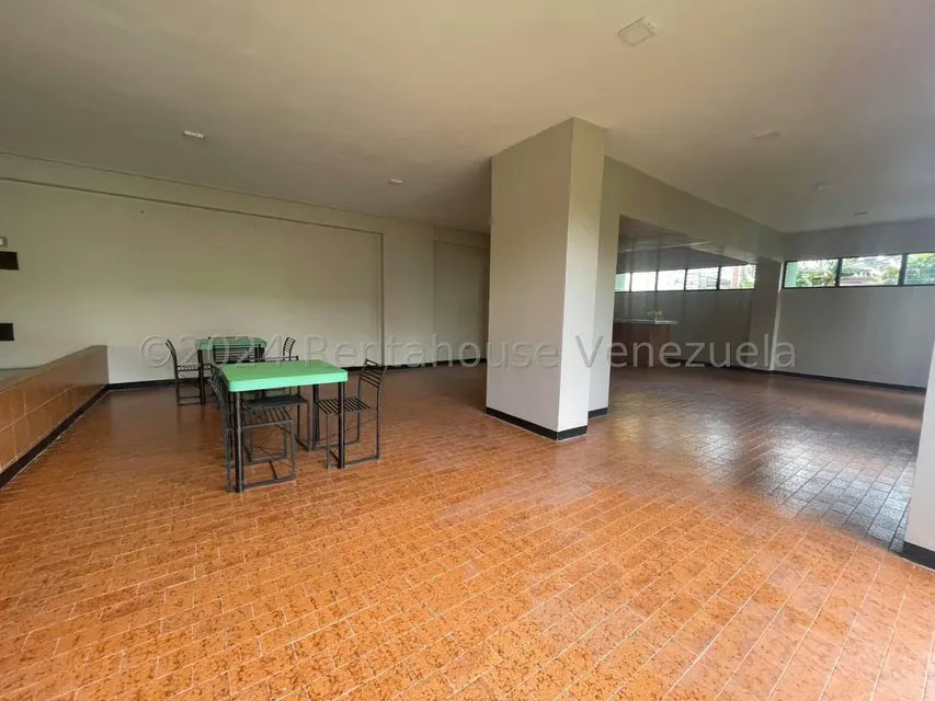 Apartamento (1 Nivel) en Venta en Zona Este, Lara - 32