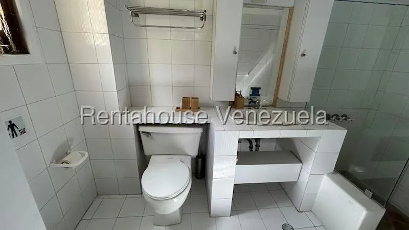 Casa (1 Nivel) en Venta en Oripoto, Distrito Metropolitano - 18