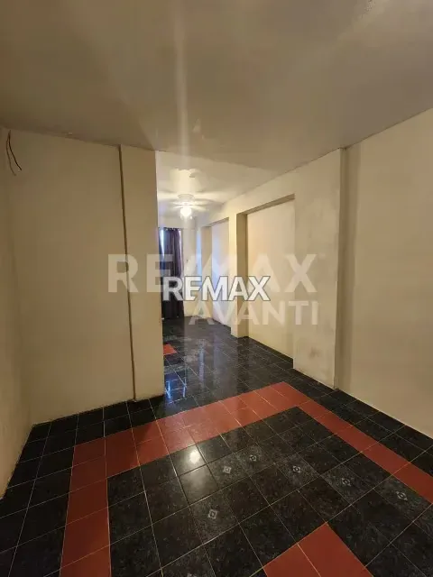 CASA EN VENTA URB ESPAÑA PUERTA MARAVEN - 4
