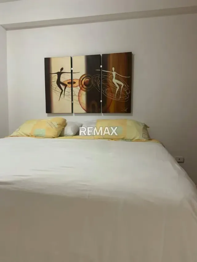 En alquiler bello y cómodo apartamento . Ubicado en el Conjunto Residencial Parque Trinitarias . - 6