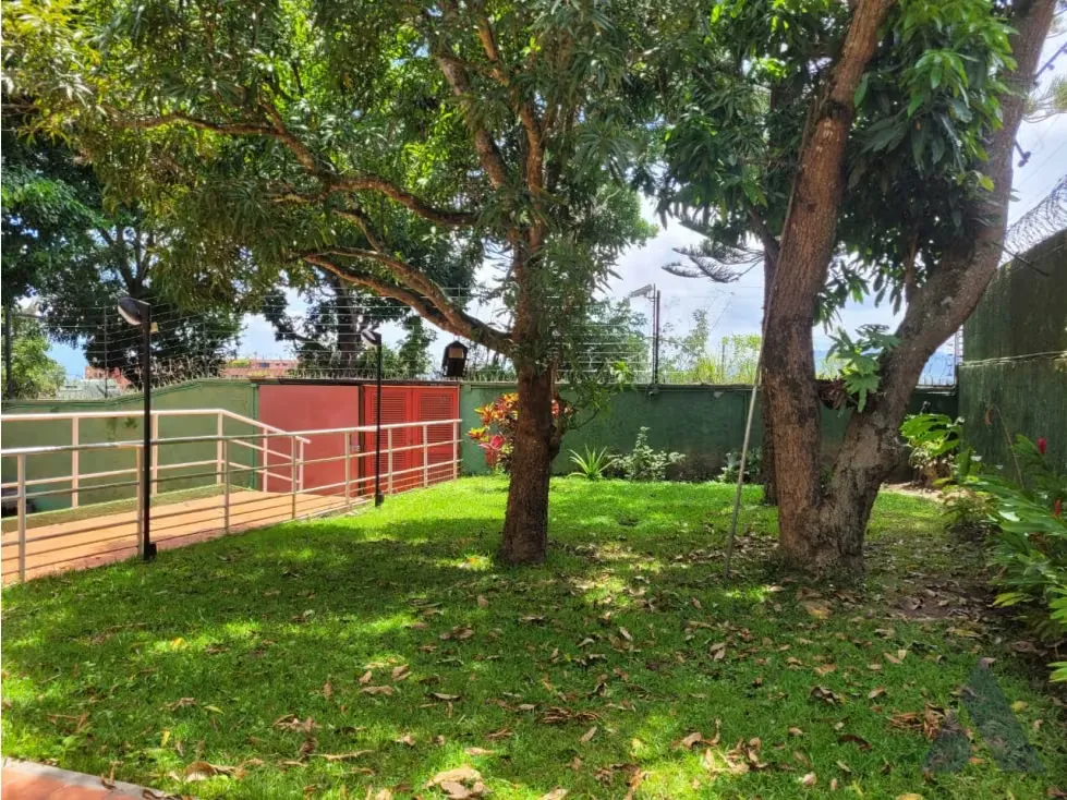 Vendo casa 500m2 Clnas de Bello Monte 6561 - 8