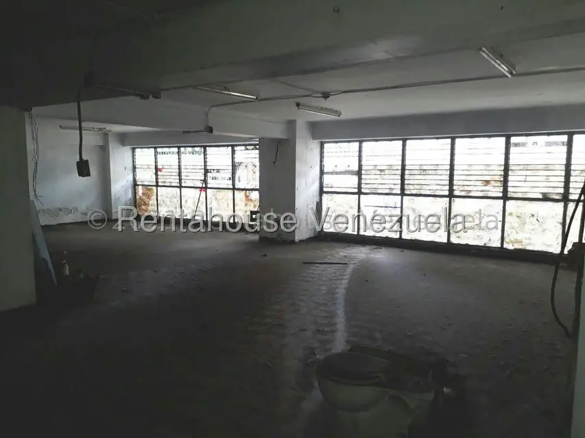 Local Comercial en Venta en El Paraiso, Distrito Metropolitano - 28