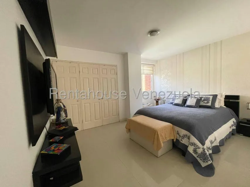 Apartamento (1 Nivel) en Venta en Lomas del Sol, Distrito Metropolitano - 26