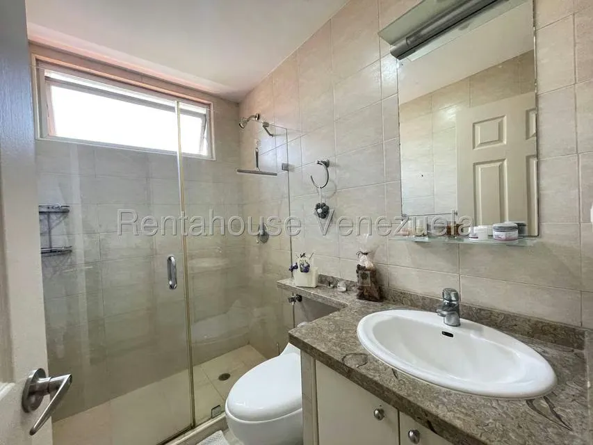 Apartamento (1 Nivel) en Venta en Lomas del Sol, Distrito Metropolitano - 29