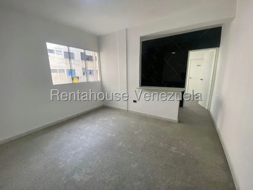 Apartamento (1 Nivel) en Venta en Lebrun, Distrito Metropolitano - 4