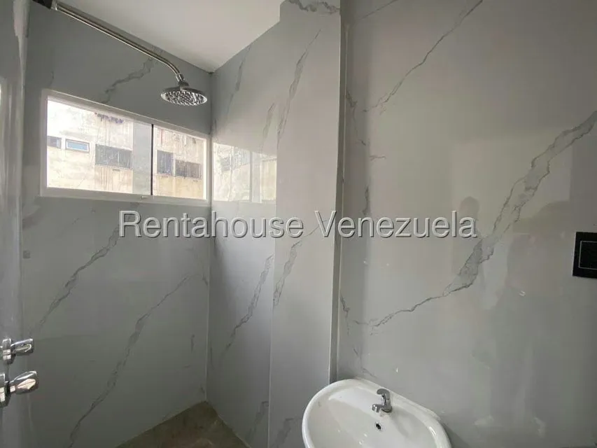 Apartamento (1 Nivel) en Venta en Lebrun, Distrito Metropolitano - 10