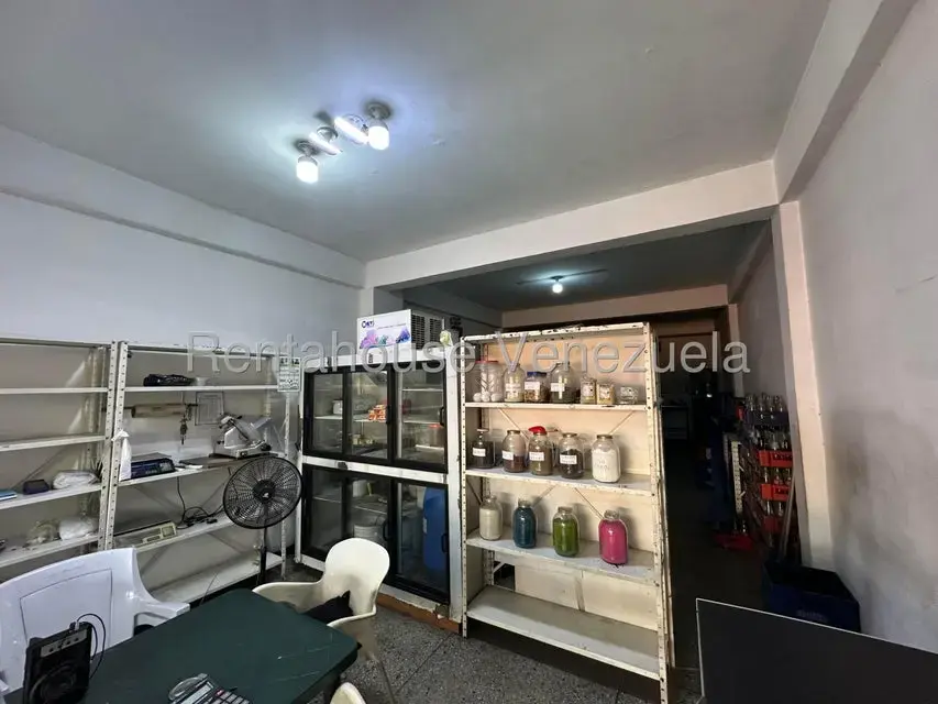 Local Comercial en Alquiler en Zona Centro, Aragua - 3