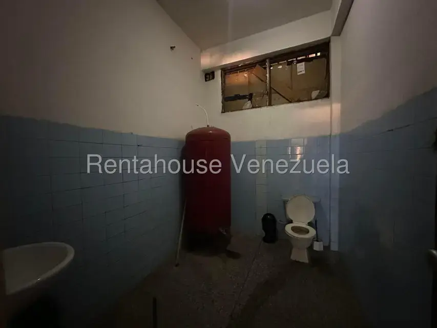 Local Comercial en Alquiler en Zona Centro, Aragua - 8