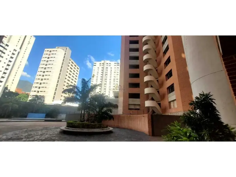 Se Vende Apto Obra Gris 3H+Ser/3B/2E+M Los Dos Caminos