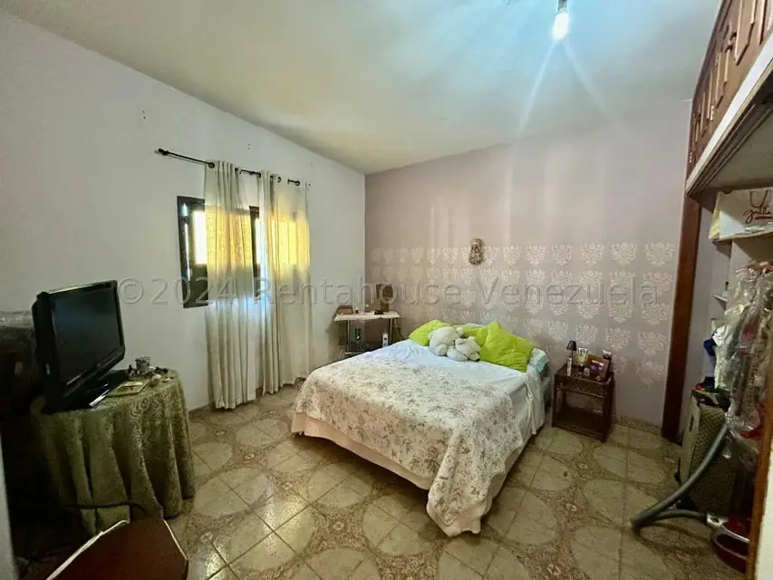 Casa (Duplex) en Venta en La Viña, Carabobo - 41