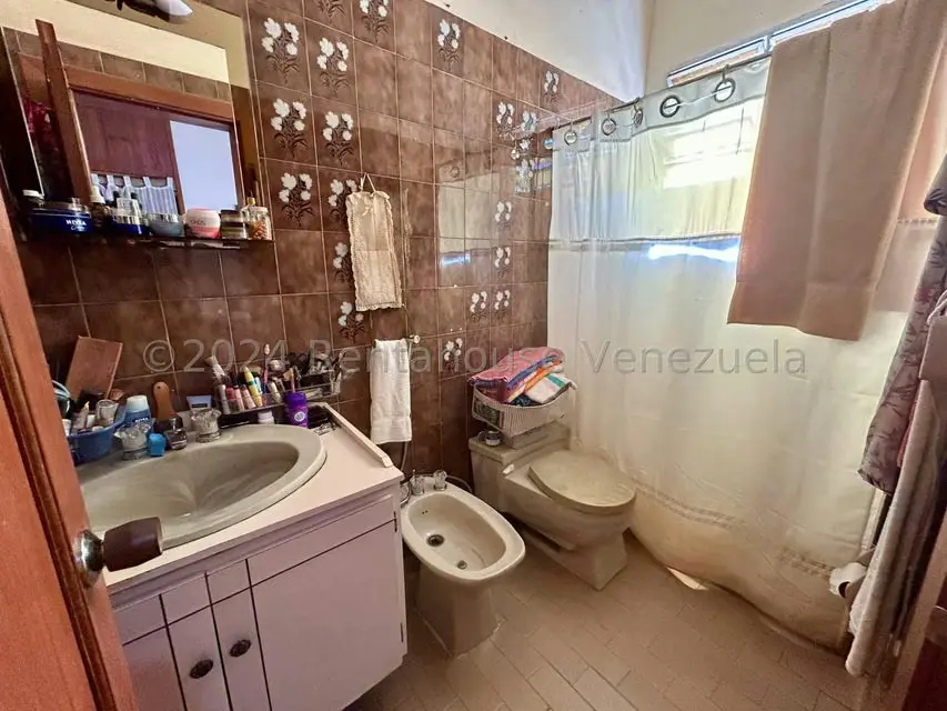 Casa (Duplex) en Venta en La Viña, Carabobo - 45