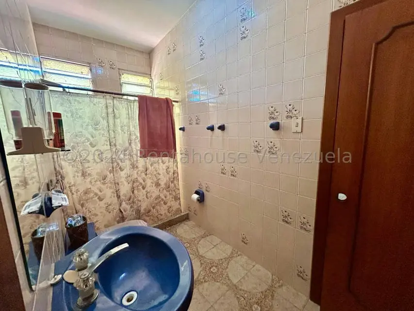 Casa (Duplex) en Venta en La Viña, Carabobo - 47