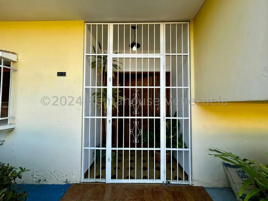 Casa (Duplex) en Venta en La Viña, Carabobo - 69