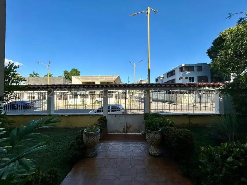 Casa (Duplex) en Venta en La Viña, Carabobo - 70
