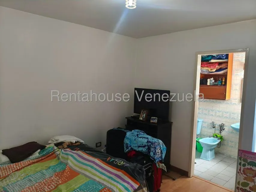 Apartamento (1 Nivel) en Venta en Parroquia San Jose, Distrito Metropolitano - 16