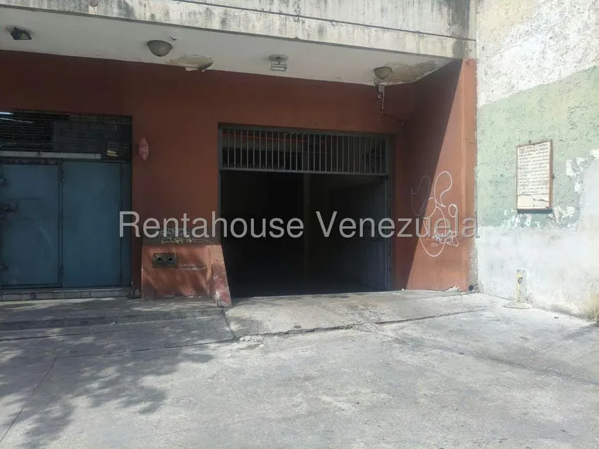 Apartamento (1 Nivel) en Venta en Parroquia San Jose, Distrito Metropolitano - 24