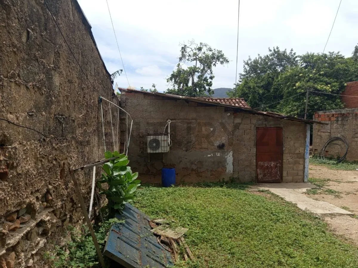 Casa y terreno, zona colonial, Asunción, Isla de Margarita - 4