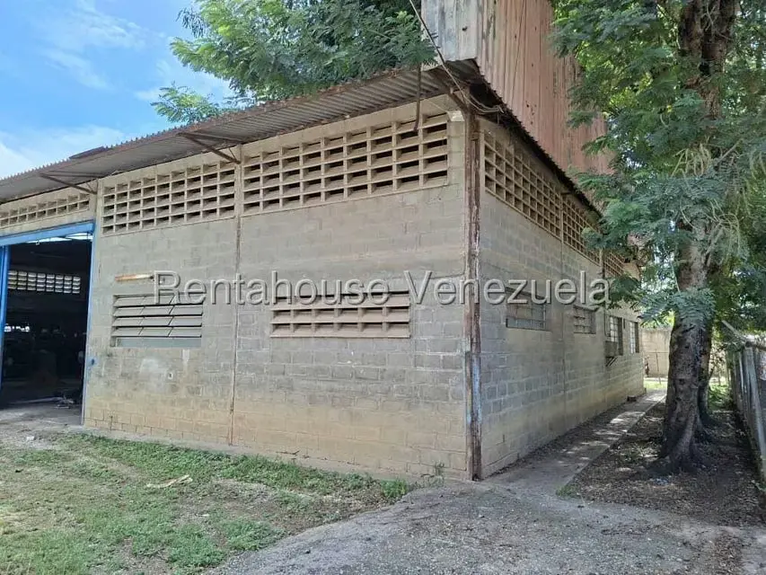 Galpon - Deposito en Venta en Santa Lucia, Miranda - 3
