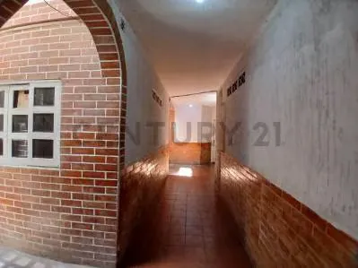 Edificio residencial y comercial de 564 m² en Porlamar - 7