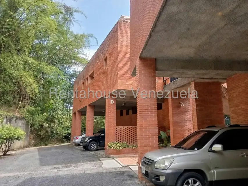 Townhouse (1 Nivel) en Venta en El Hatillo, Distrito Metropolitano - 3