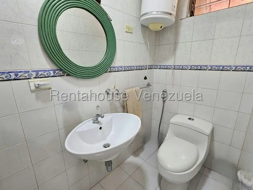 Townhouse (1 Nivel) en Venta en El Hatillo, Distrito Metropolitano - 32