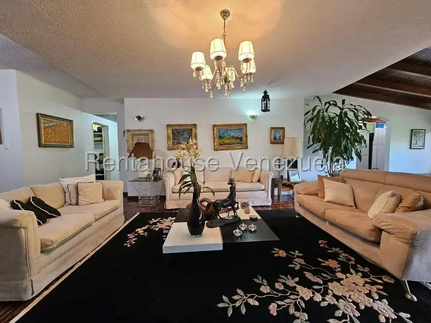 Townhouse (1 Nivel) en Venta en El Hatillo, Distrito Metropolitano - 43