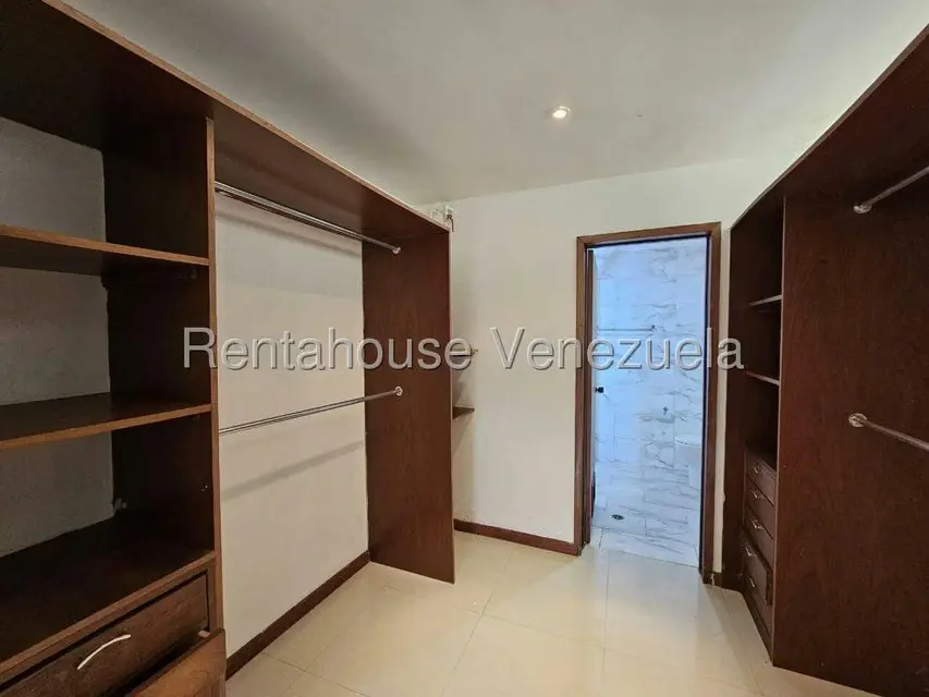 Townhouse (1 Nivel) en Venta en El Hatillo, Distrito Metropolitano - 79
