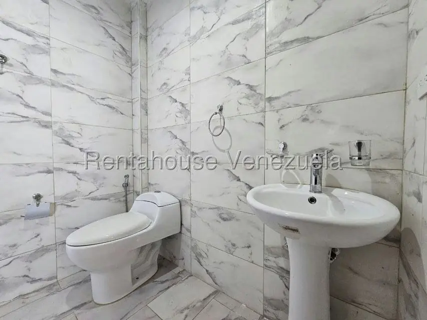 Townhouse (1 Nivel) en Venta en El Hatillo, Distrito Metropolitano - 81