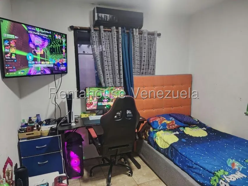 Casa (Duplex) en Alquiler en Prados del Golf, Lara - 14