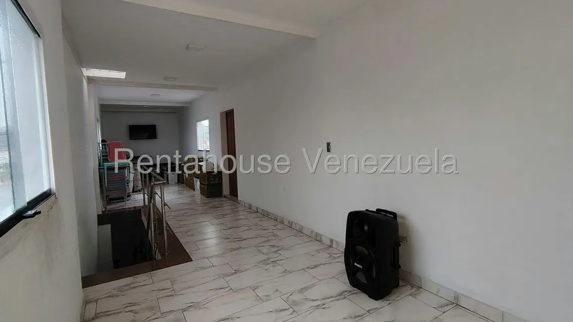 Casa (Duplex) en Alquiler en Prados del Golf, Lara - 19