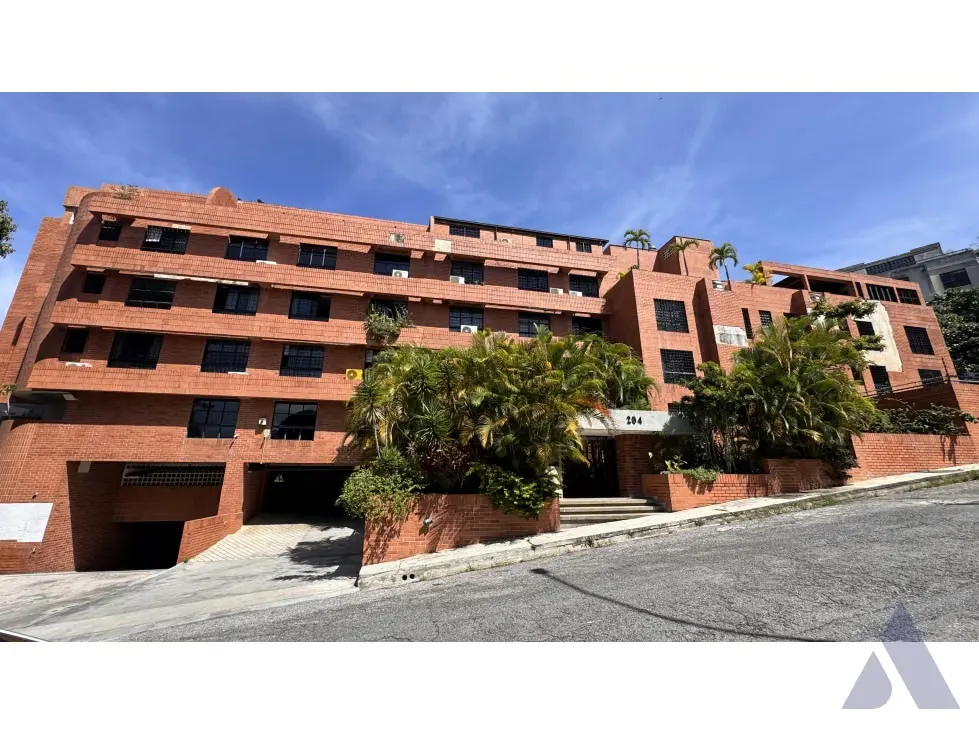 Se vende apartamento 152m2 Urb. Miranda 7094