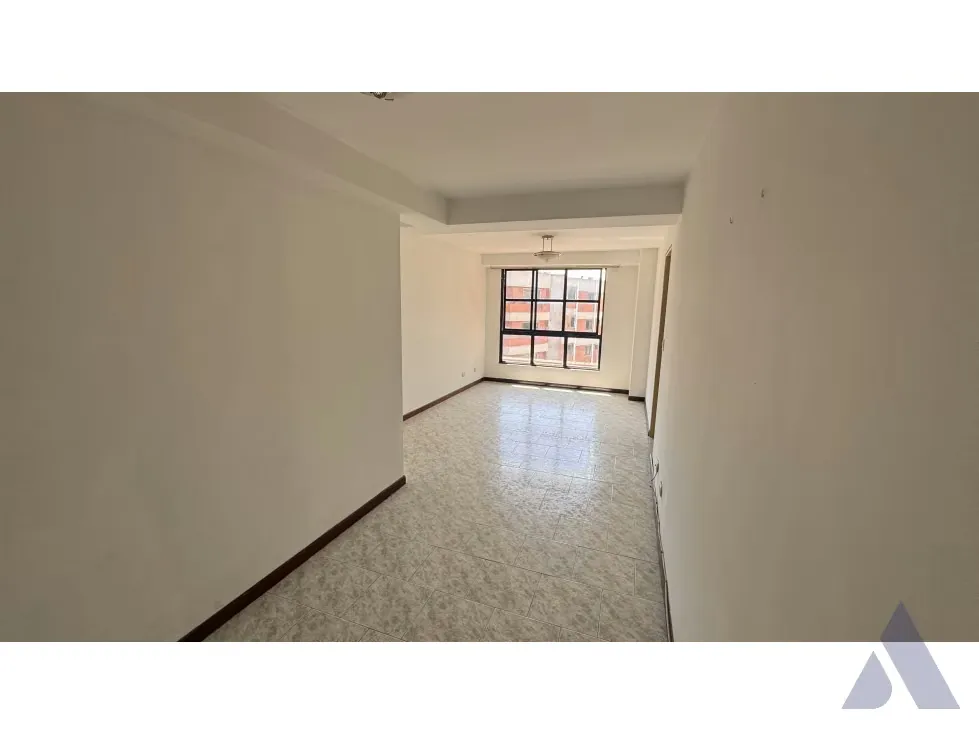 Se vende apartamento 152m2 Urb. Miranda 7094 - 12