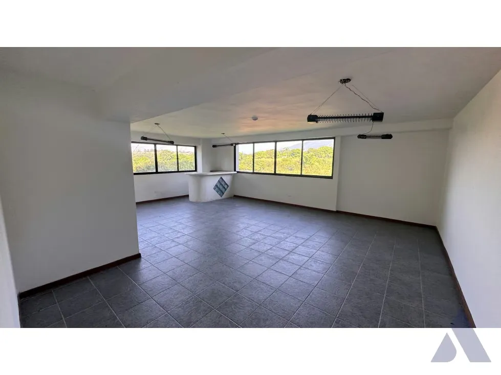 Se vende apartamento 152m2 Urb. Miranda 7094 - 5
