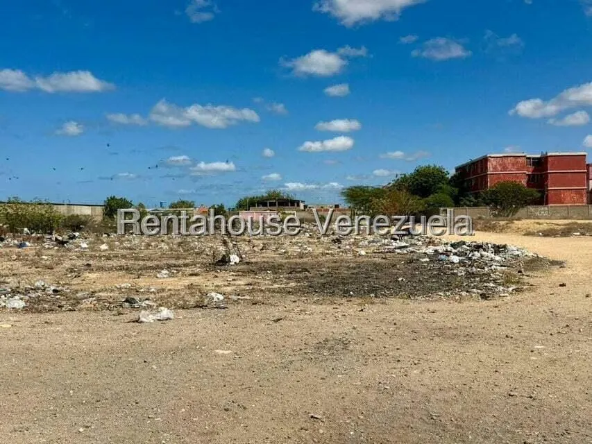Terreno (Comercial) en Venta en Bella Vista, Falcon - 2