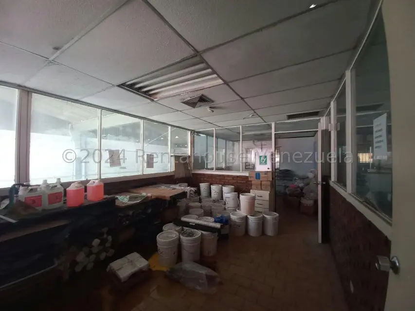 Galpon - Deposito en Venta en Zona Industrial 2, Lara - 37