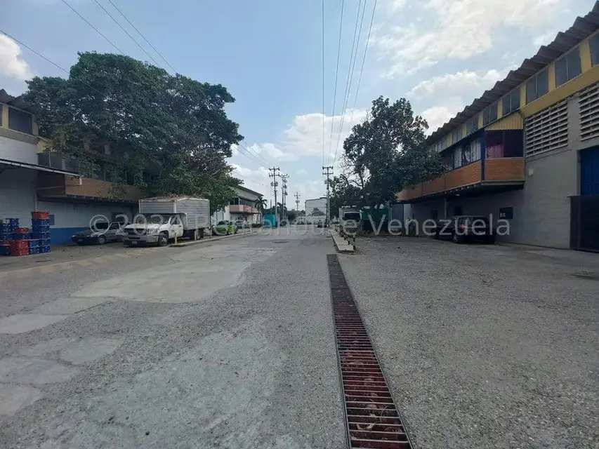 Galpon - Deposito en Venta en Zona Industrial 2, Lara - 47