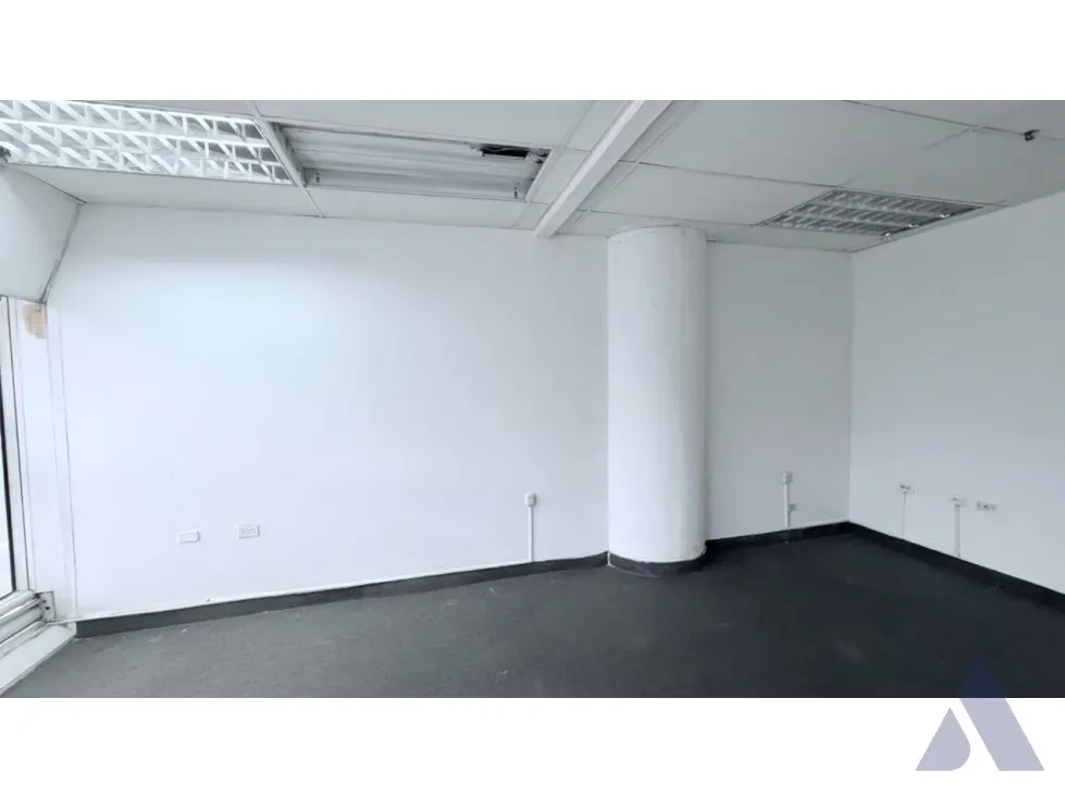 Alquilo oficina 120m2 Torre Molvinet El Recreo 0670 - 16