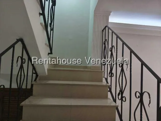Casa (Multipes Niveles) en Venta en Avenida Milagro Norte, Zulia - 19