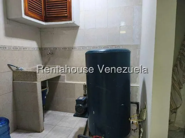 Casa (Multipes Niveles) en Venta en Avenida Milagro Norte, Zulia - 21