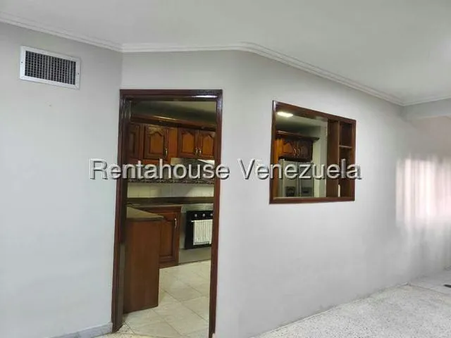 Casa (Multipes Niveles) en Venta en Avenida Milagro Norte, Zulia - 27
