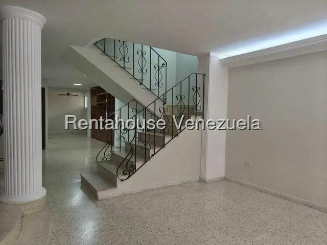 Casa (Multipes Niveles) en Venta en Avenida Milagro Norte, Zulia - 28