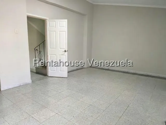 Casa (Multipes Niveles) en Venta en Avenida Milagro Norte, Zulia - 31
