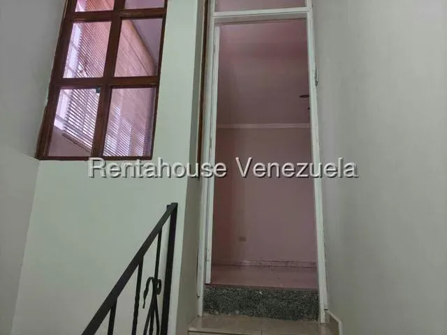 Casa (Multipes Niveles) en Venta en Avenida Milagro Norte, Zulia - 9