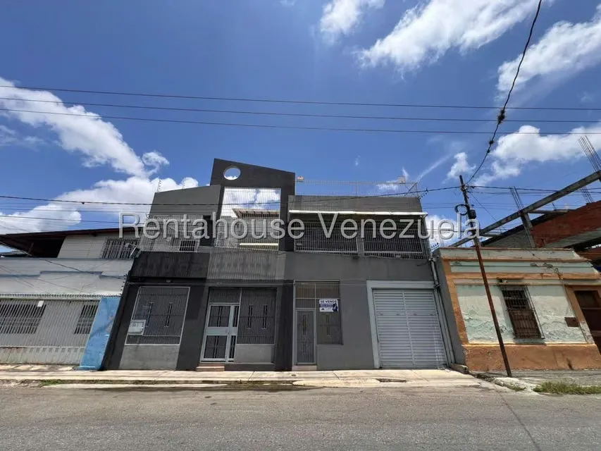 Casa (Multipes Niveles) en Venta en Centro, Lara