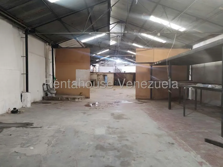 Galpon - Deposito en Alquiler en Puente Hierro, Distrito Metropolitano - 12
