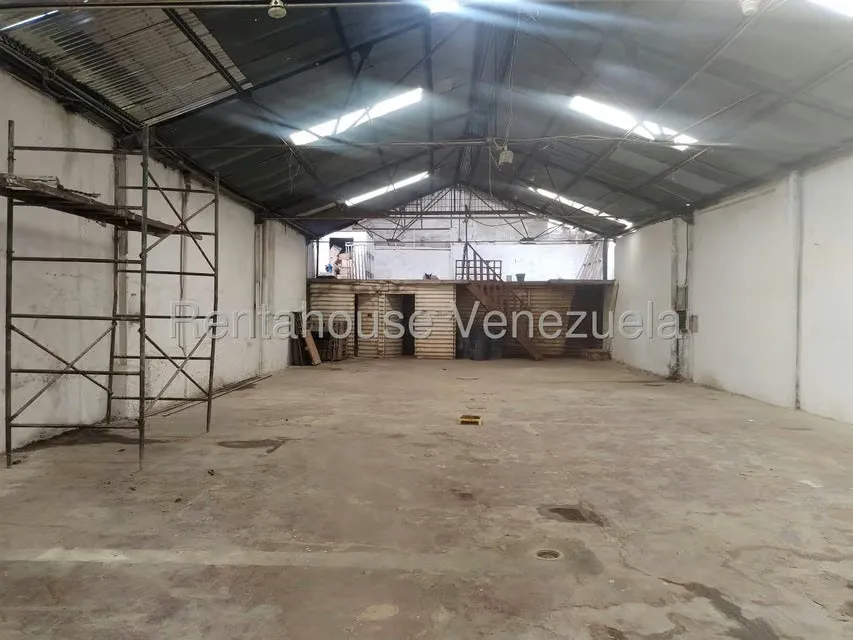 Galpon - Deposito en Alquiler en Puente Hierro, Distrito Metropolitano - 13