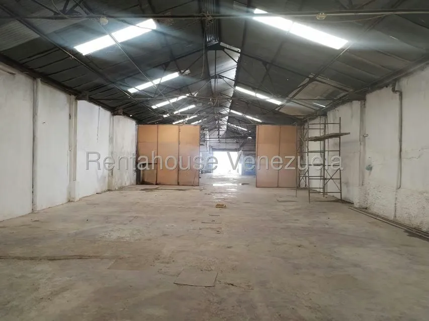 Galpon - Deposito en Alquiler en Puente Hierro, Distrito Metropolitano - 14
